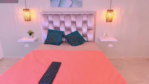 nox online show from April 16, 1:11 pm