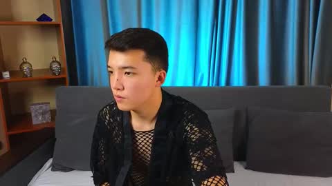 Snapshot of nudetension chatting on September 11, 7:42 am Maks online show from September 11, 7:42 am