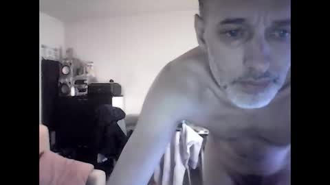 nudista online show from April 4, 2:13 pm