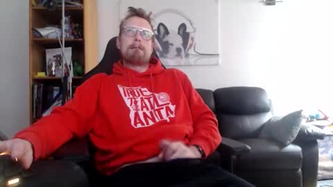 nursefan online show from November 29, 10:23 am