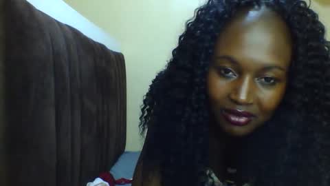 nutgal online show from October 10, 5:52 pm