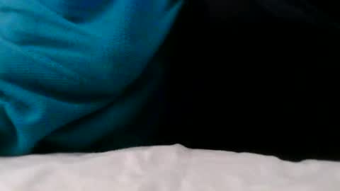 nuttincowboy727272 online show from April 16, 2:22 am