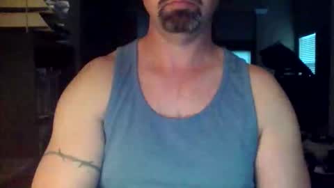 nvrenuff1979 online show from January 16, 12:36 pm