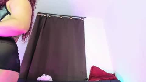 Nia online show from March 10, 5:43 am