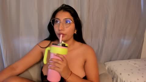 Vanessa online show from February 5, 5:38 pm