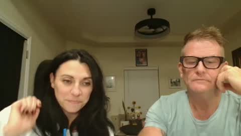 Snapshot of obsidianheartsx chatting on October 26, 6:58 am SimplyUs online show from October 26, 6:58 am
