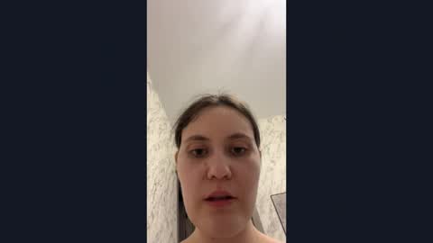 ocieburley online show from April 3, 3:19 pm