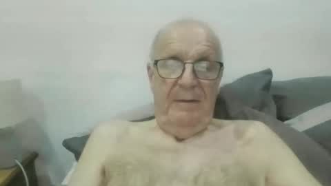 Snapshot of oggi95 chatting on September 21, 6:56 pm oggi95 online show from September 21, 6:56 pm