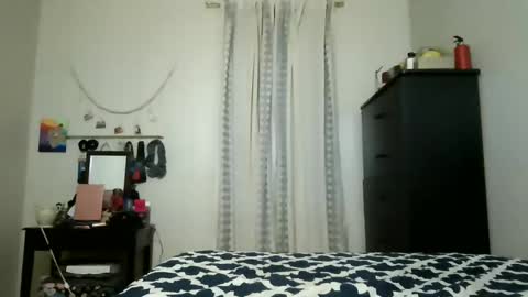 Lit en Cama online show from January 10, 9:44 am