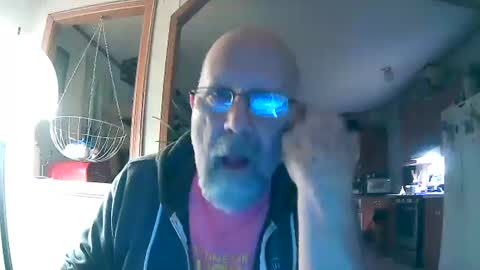 Maximus No Mo online show from December 23, 1:45 am