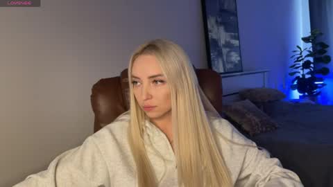 Emma online show from May 21, 10:00 am
