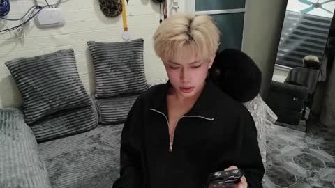 oishii online show from April 11, 4:22 pm