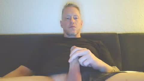 olavdelux online show from July 31, 10:33 pm