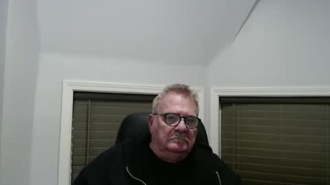 oldguybigd online show from January 13, 3:36 am