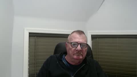 oldguybigd online show from November 13, 2:03 am