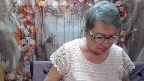 OlgaLuck online show from March 24, 6:19 am