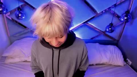 oliiverr22 online show from January 14, 11:40 am