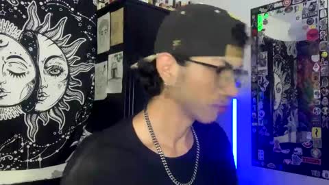 Oliver fast online show from January 8, 4:51 am