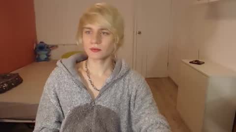 Oliver online show from November 30, 2:29 am