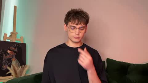 oliverlawrence online show from July 10, 3:39 pm