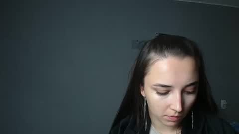 Snapshot of olivia_oliv chatting on October 10, 5:08 pm Olivia online show from October 10, 5:08 pm