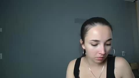 Snapshot of olivia_oliv chatting on September 13, 9:23 am Olivia online show from September 13, 9:23 am