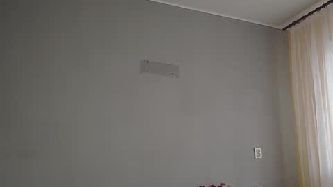 Olivia online show from March 20, 1:16 pm