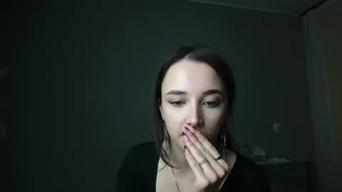 Snapshot of olivia_oliv chatting on March 7, 4:11 pm Olivia online show from March 7, 4:11 pm