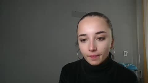 Snapshot of olivia_oliv chatting on October 13, 10:50 am Olivia online show from October 13, 10:50 am