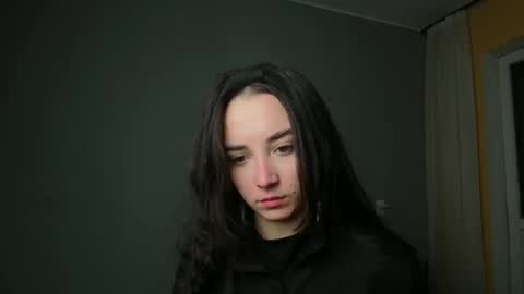 Snapshot of olivia_oliv chatting on February 11, 9:46 pm Olivia online show from February 11, 9:46 pm