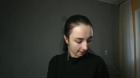 Snapshot of olivia_oliv chatting on February 21, 12:17 pm Olivia online show from February 21, 12:17 pm