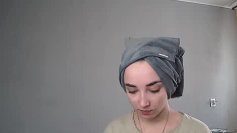 Olivia online show from March 22, 11:36 am