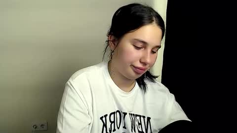 Olivia online show from October 16, 4:45 am