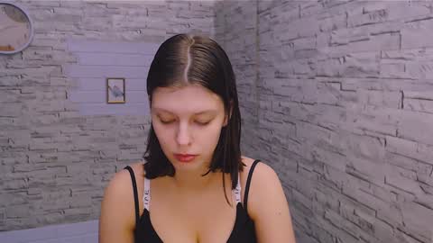 Olivia online show from January 25, 7:18 pm