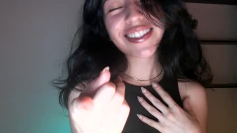 Snapshot of oliviaaa__ chatting on October 13, 11:51 pm oliviaaa__ online show from October 13, 11:51 pm