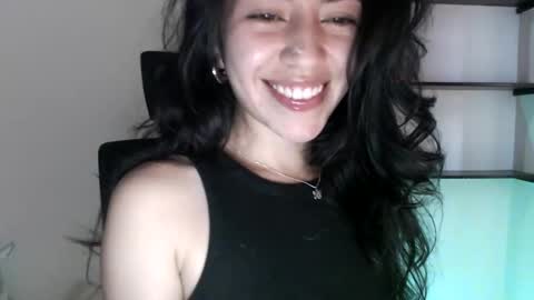 Snapshot of oliviaaa__ chatting on September 15, 10:55 pm oliviaaa__ online show from September 15, 10:55 pm