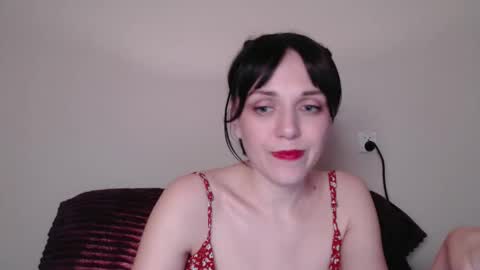 Snapshot of olivialife chatting on October 24, 8:09 pm OliviaLife online show from October 24, 8:09 pm