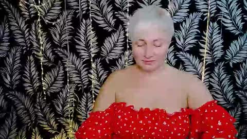 Kelly online show from November 20, 3:09 pm