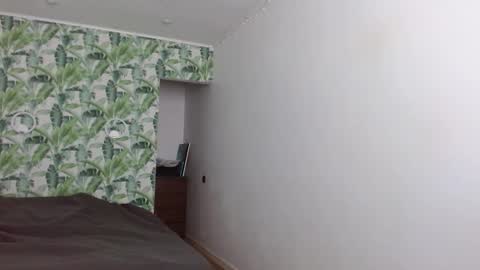 Olivia online show from March 13, 7:00 am