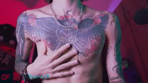     online show from September 30, 4:45 am