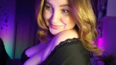 OllyDoll online show from September 16, 8:34 pm