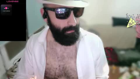 ona nisme online show from January 7, 6:24 pm