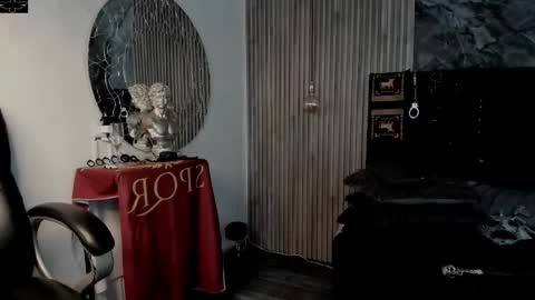     ... online show from October 16, 8:07 pm