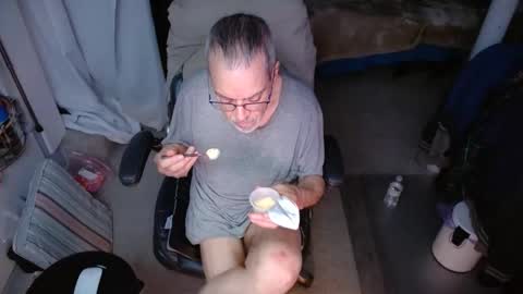 ondoko1234 online show from February 4, 1:09 am