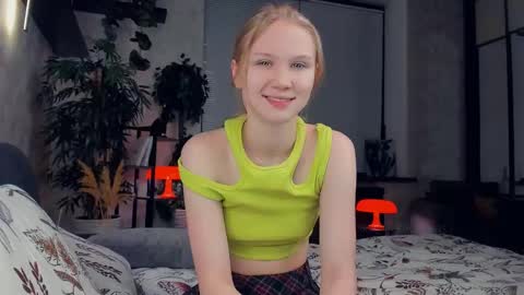 Snapshot of one_1ove chatting on March 1, 7:48 pm Ana online show from March 1, 7:48 pm