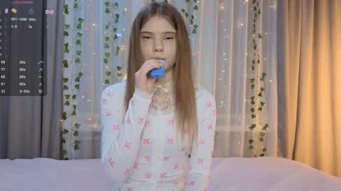 Eva online show from March 13, 2:20 pm