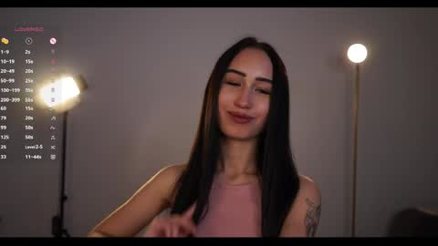 Mia online show from May 24, 2:34 pm
