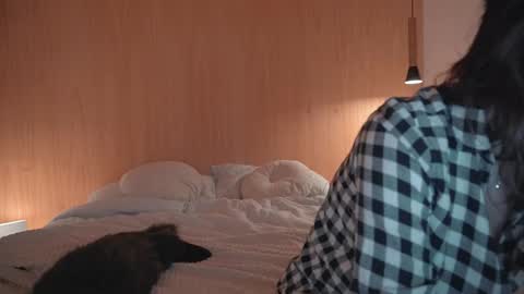 Snapshot of onelittlemermaid chatting on December 16, 8:37 pm Ariel online show from December 16, 8:37 pm