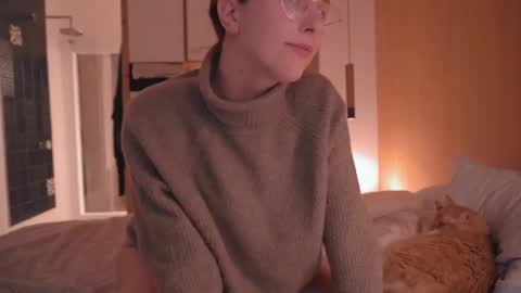 Snapshot of onelittlemermaid chatting on January 6, 8:28 pm Ariel online show from January 6, 8:28 pm