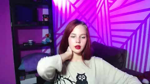 onessandra online show from September 30, 7:30 am